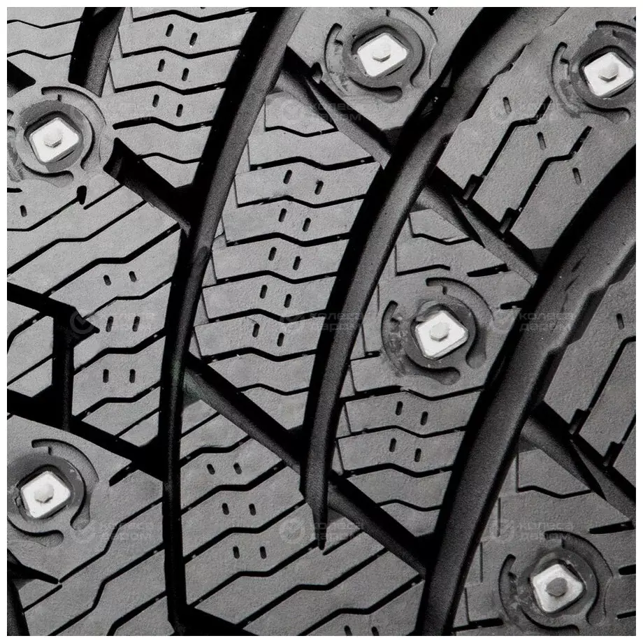 Шина Pirelli Ice Zero 2 98T XL R17 225/50 шипованная