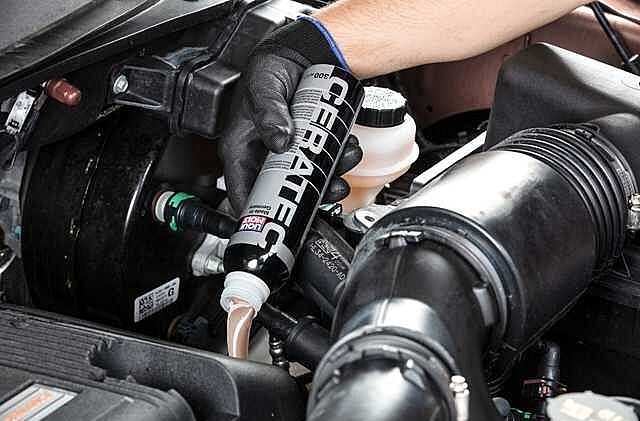 Антифрикционная присадка в масло Liqui Moly Cera Tec 300мл