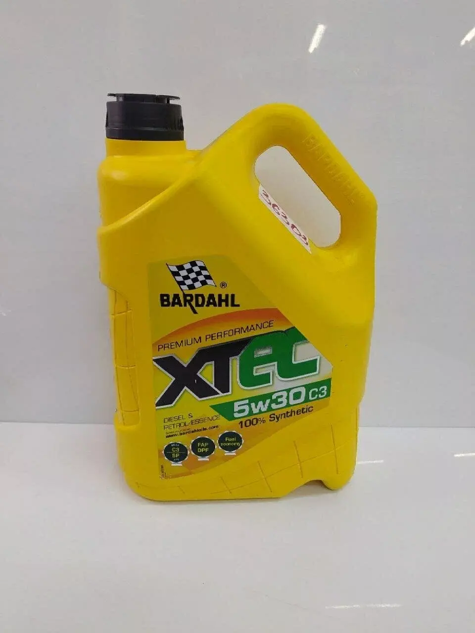 Синтетическое моторное масло Bardahl XTEC 5W-30 C3, 5 л, 5 кг